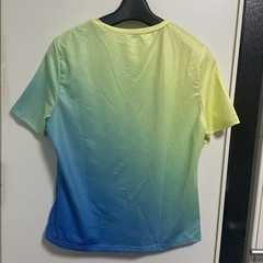 グラデーションTシャツです☺️の画像