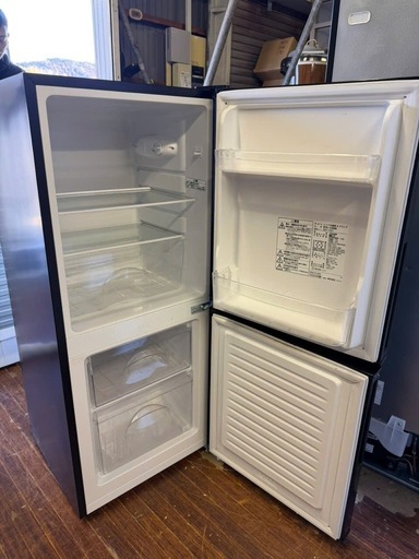 NO B842?福岡市内配送設置無料✨?106L 2ドア冷蔵庫 小さい ニトリ NTR-106BK 2022年製 ブラック 単身用 一