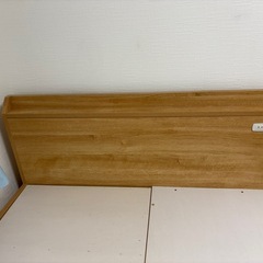 ニトリ セミダブルベッド の画像