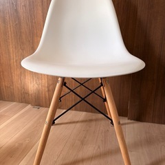 デスク・椅子セットの画像