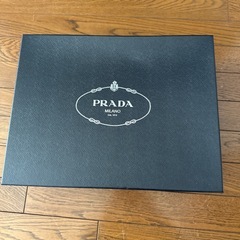 シューズ空箱　PRADA プラダの画像