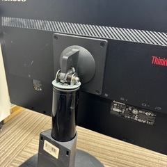 レノボ　デスクトップモニターの画像