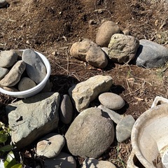 石、まだまだあります！の画像