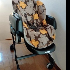【美品】コンビ　ハイローチェア　ネムリラ　
手動の画像