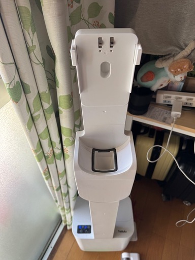 コードレス掃除機（自動ゴミ収集スタンド付き）