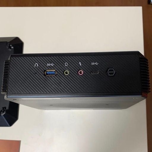 Minisforum HX90 16GBメモリ　1TB SSD