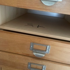 天然木多段チェストの画像