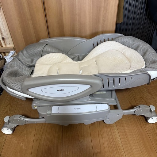 アップリカ電動ハイチェア