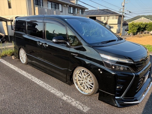 80ヴォクシーエアサスキット