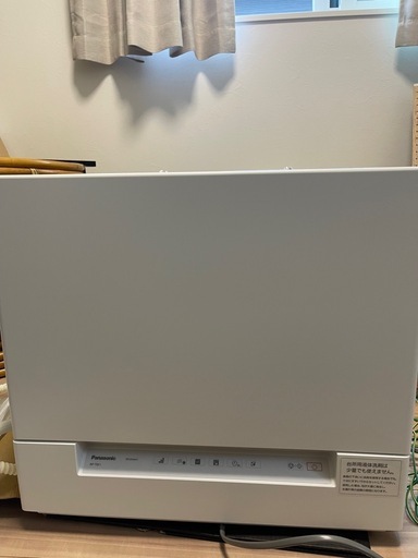 美品 食洗機　2023年製　Panasonic NP-TSK1 4人用