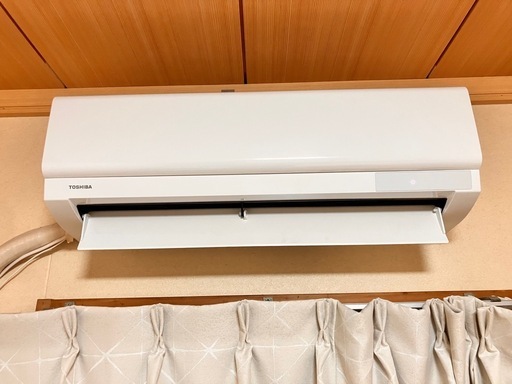 国内メーカー❗️圧倒的破格の値段TOSHIBAエアコン6畳用　 2023年製造　取外しできる方値引きします！