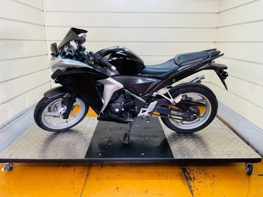 35141km ★始動動画あり★ ホンダ CBR250R MC41　中型　兵庫県　神戸市　バイク 35141km ☆始動動画あり☆ ホンダ CBR250R MC41 中型 兵庫県 神戸市