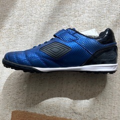 新品　新学期準備　靴　23.5cmの画像