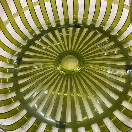 Kartellのセンターテーブルのご紹介です！！