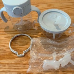 Pigeon スリムタイプ　母乳実感　哺乳瓶　リッチェルストローマグ
の画像