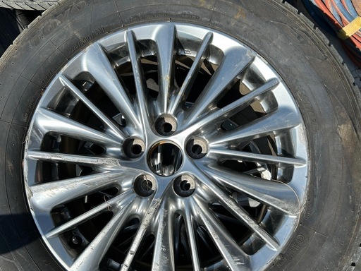 タイヤ225/60r17