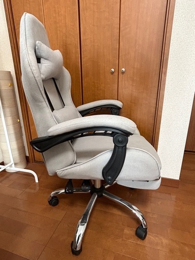 【取引中】ゲーミングチェア デスクチェア