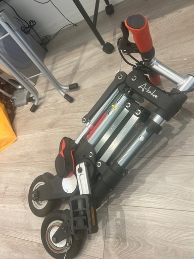折り畳み　自転車　　　袋付き