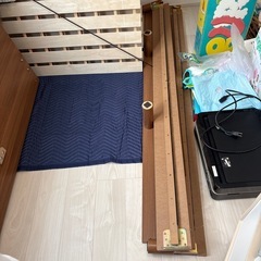 ダブルベッドフレーム
の画像