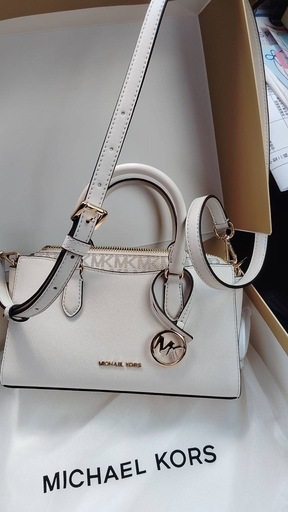MK バック　正規品　新品未使用