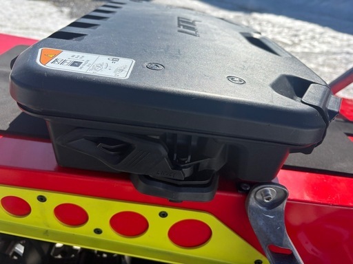 スノーモービル ski-doo ハードケース