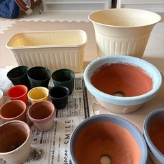 （相談中）植木鉢　早めに引き取り希望の画像