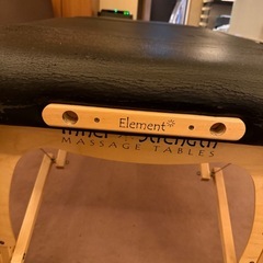 SEVEN BEAUTY 折りたたみ エステベッド / 劣化あり／早め引き取り　恵比寿の画像