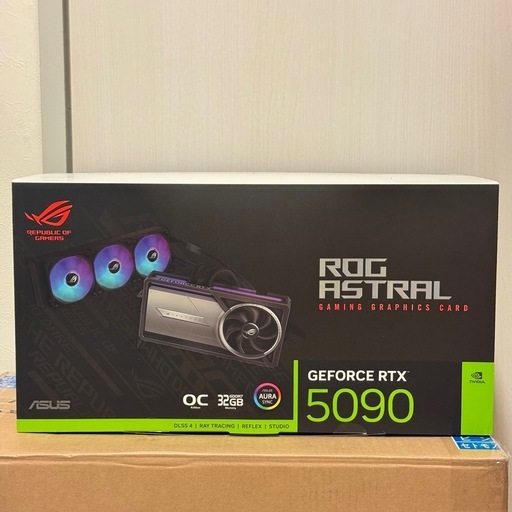 ★新品同様★ RTX5090 2026年3月購入保証書付 ASUS ROG ASTRAL LC O32G GAMING 