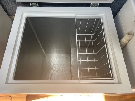 品名: 142L 上開き式冷凍庫 品番: JF-WNC142A