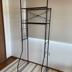 【美品】ニトリ ランドリーラック ブラック 洗濯機ラック 収納棚 サイド収納付きの画像