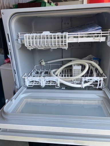 食器洗い乾燥機 サンディベージュ NP-TH4-C [5人用  2022年式