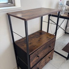 木目調収納付きラックの画像