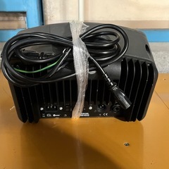 中古 Mackie パワードスピーカー SRM150の画像