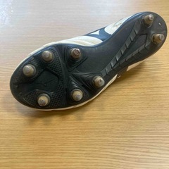 ラグビー用スパイクの画像