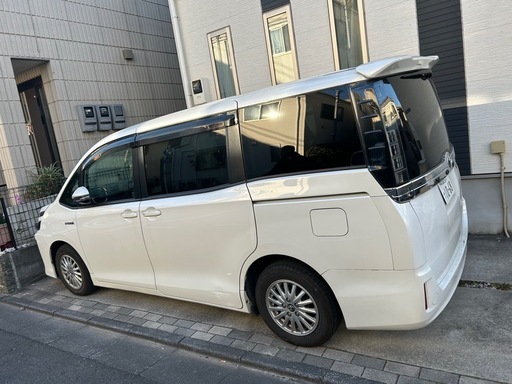 voxy車ハイブリッド