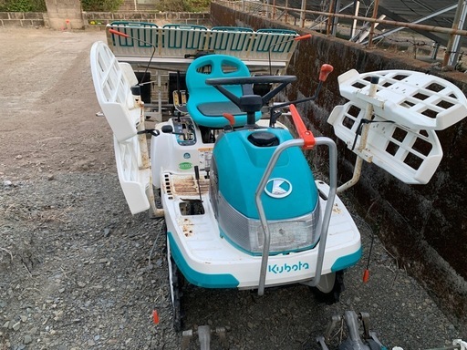 一旦受付を停止します。クボタ jc4 田植え機