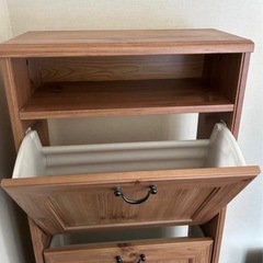 省スペースシューズラック、収納棚、スリッパラックの画像