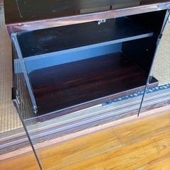 テレビ台の画像
