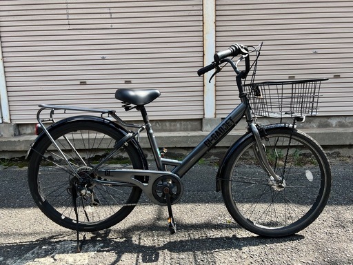 中古自転車　ノーパンクタイヤ?ギア付きオートライト26インチ