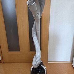 【受け渡し先決まりました】三菱 掃除機（TC-SXG3J-H）14日までに取りに来れる方の画像