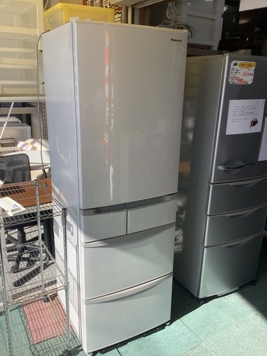 【リサイクルサービス八光】2013年製　真ん中野菜室で使いやすさ抜群！ Panasonic 5ドア冷蔵庫 426L　NR-ETR437-H