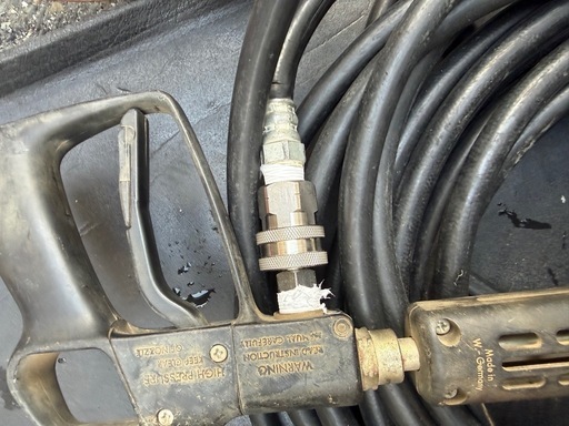 ①
高圧洗浄機　エンジン式