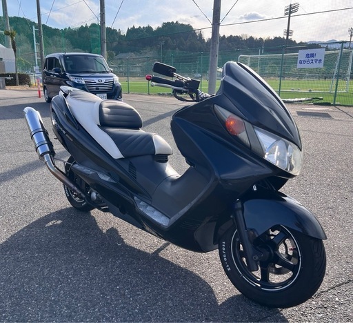 NO.4739 CB250R（MC52） 水冷4サイクル単気筒エンジン FI