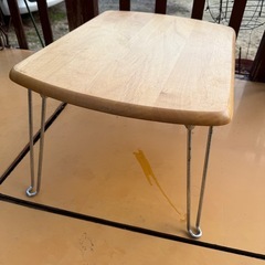 ミニテーブルの画像