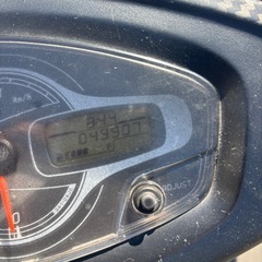 始動動画あり🛵💨人気車両アドレス125s(CF4MA)　通勤快速❗️速い、軽い、高燃費🛵　スマホスタンド、グリップヒーター付き🔥　走行距離49907km　セキュリティ機能付き🔐　自賠責令和8年12月まで有り📄　サイドスタンドのみの車両になります‼️(センタースタンド無し)　原付2種　スクーター　125ccの画像