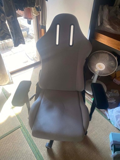 エルゴノミクスオフィスチェア グレー
