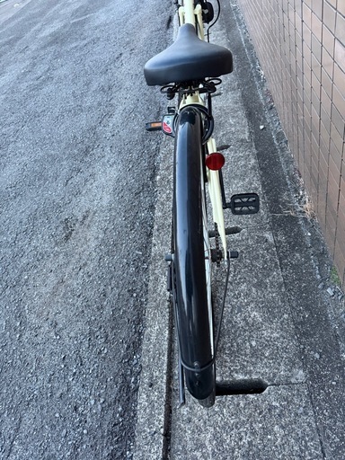 自転車　　シティバイク　未使用車　スレキズあり