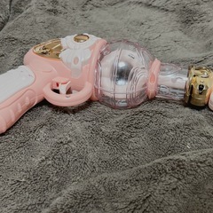 子供向けおもちゃ  魔法少女系(電池交換すると音がなります)の画像