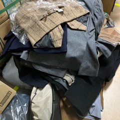 🌟買った金額以上はなります⭕️沢山の中古洋服が有ります⭕️価格は相談です⭕️の画像