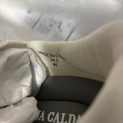 白シューズ 新品の画像